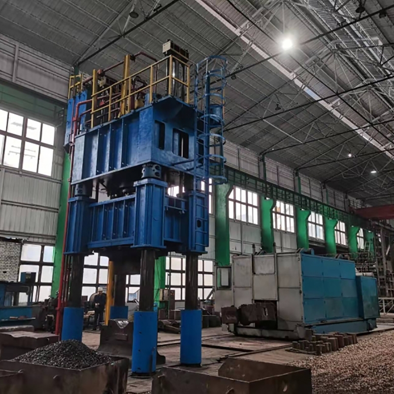 四柱2000T液压机